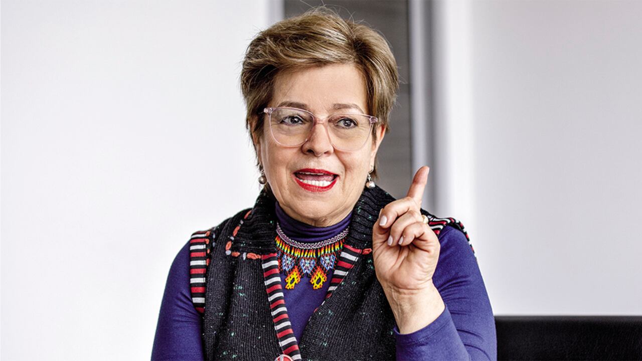 gloria i. ramírez Ministra del Trabajo