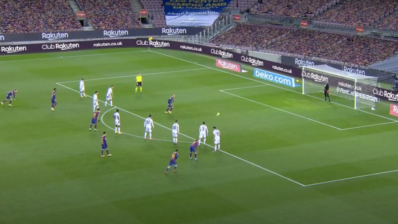 Martin Braithwaite desperdiciando el penal en el Barcelona vs Eibar