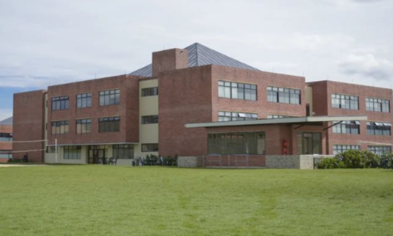 Colegio - GCB Bilingüe internacional