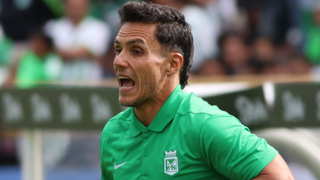 Lucas González, director técnico de Atlético Nacional.