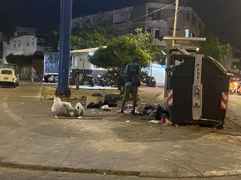 Abandono de las calles del Centro Histórico de Santa Marta, Colombia.