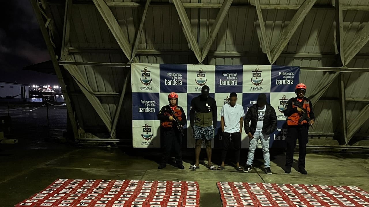 Incautan más de 200 kilos de cocaína.