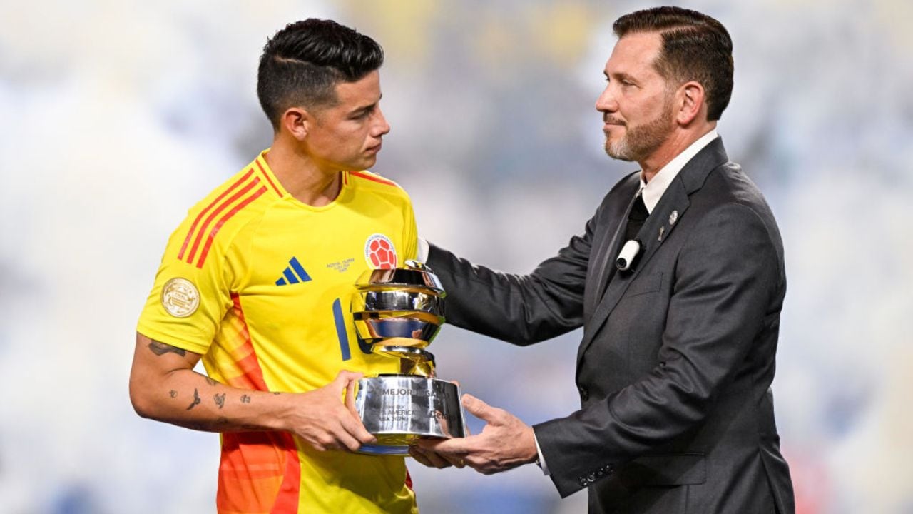 Notiocia sobre Alejandro Domínguez.