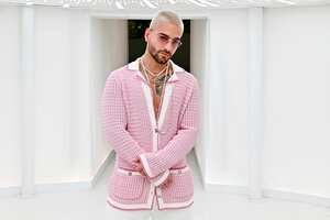 Maluma en la celebración de Chanel. (Photo by Astrid Stawiarz/WireImage)