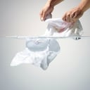 Eliminar manchas con agua oxigenada.