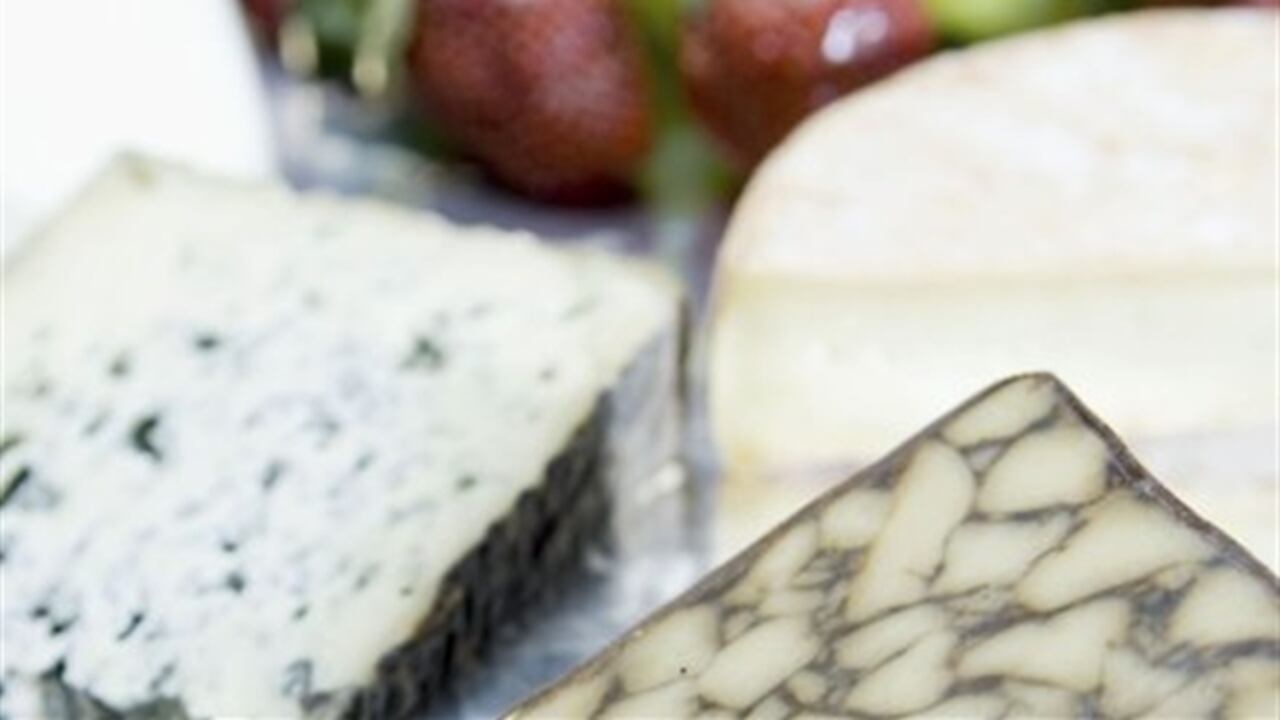 Los quesos frescos son los más recomendados y los que menos engordan.