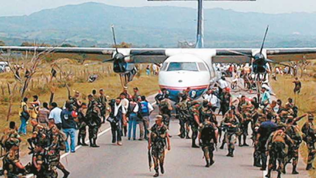 El secuestro del senador Gechem demostró que cuando un proceso de paz está pendiendo de un hilo, basta un solo incidente para que se rompa. Así ocurrió hace 14 años en El Caguán.