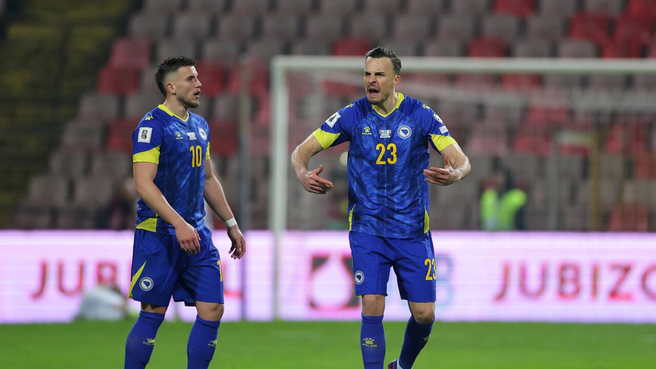 Haris Tabaković le dio vid a Bosnia y mandó el juego contra Italia a tiempos extra.