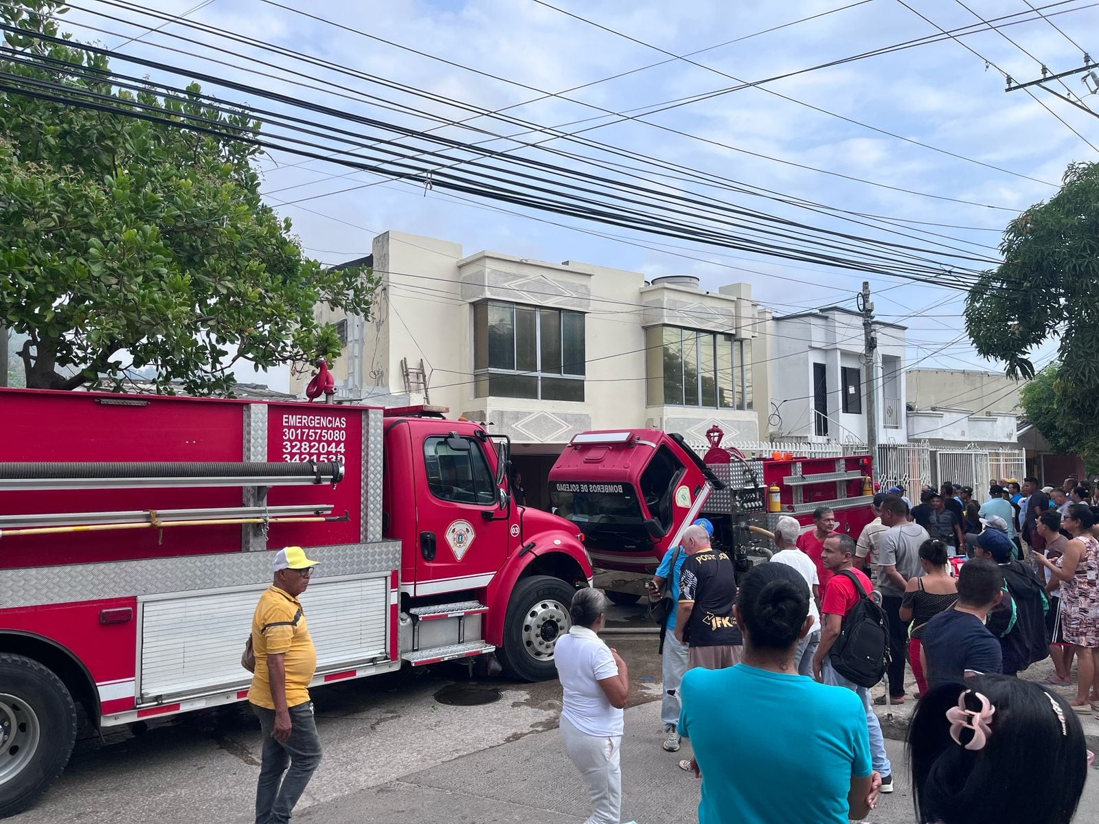 Bomberos atendieron incendio en la casa de Alci Acosta en Soledad, Atlántico.