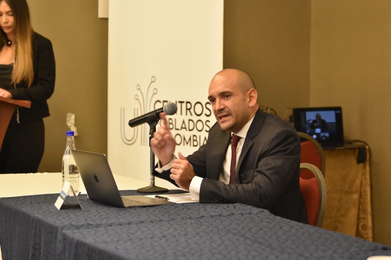 Luis Fernando Duque Centros poblados