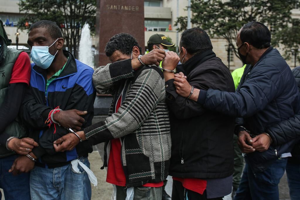 Desarticuladas las bandas de narcomenudeo en Bogotá ‘La Central’ y ‘Los Chacón’, hay 17 capturados