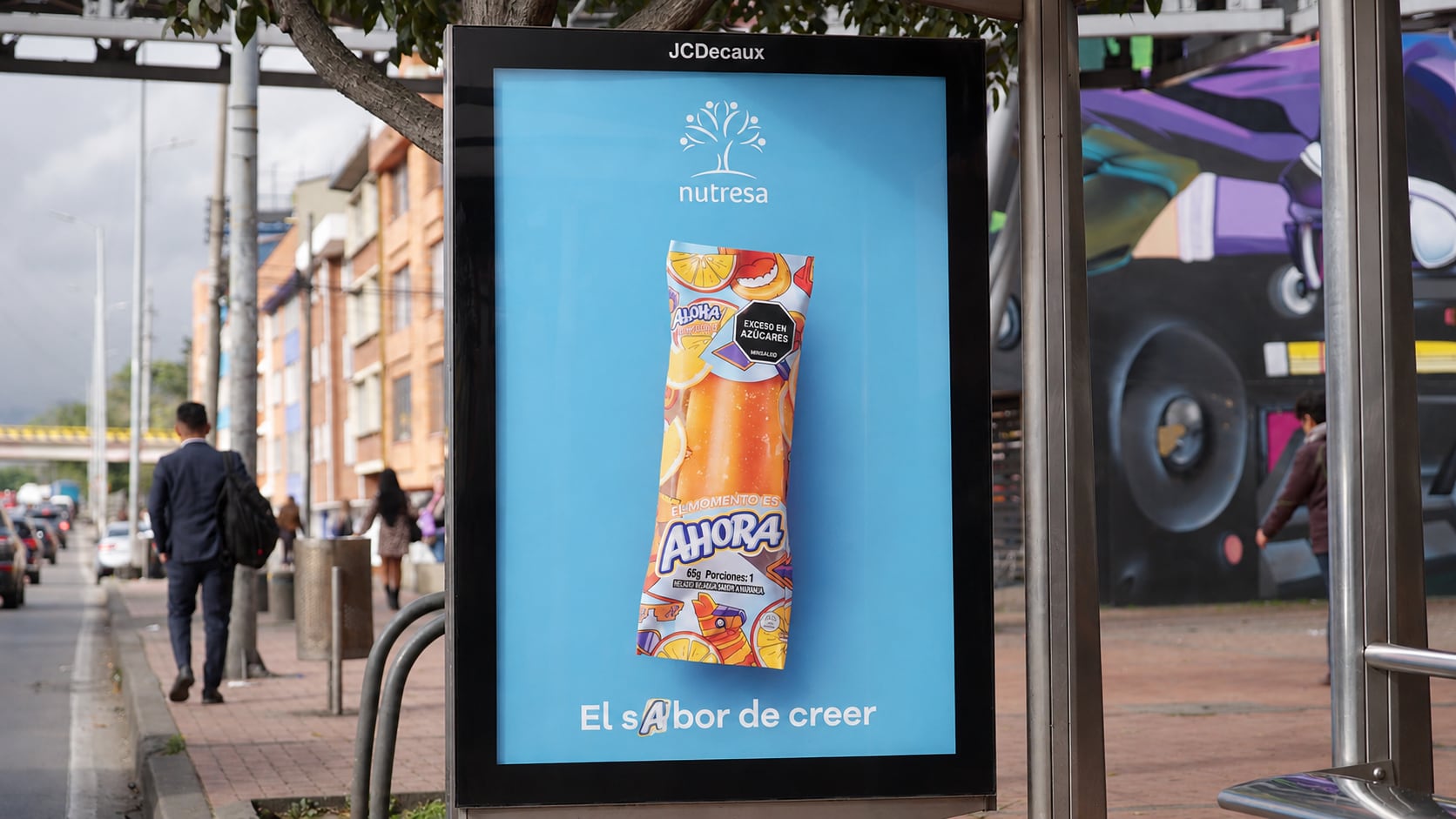 La segunda fase de la campaña ‘El sabor de creer’ de Nutresa contó con frases como “Con la fe intacta”, “Hagamos historia” y otros mensajes inspiradores que aparecieron en más de 400 espacios publicitarios ubicados en puntos estratégicos de las principales ciudades del país.