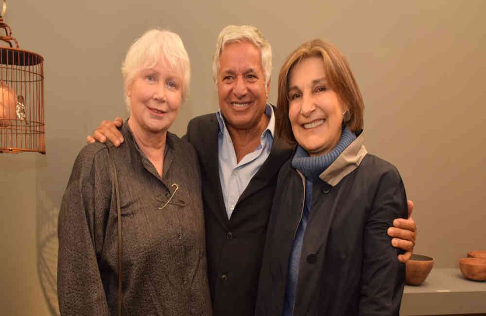 Danielle Bessudo, Jean-Claude Bessudo y Cecilia María Vélez. Foto: Alexandra Ruiz / SEMANA