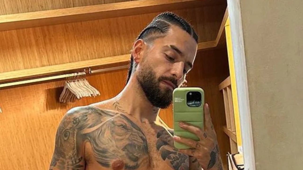 Maluma fue recibido en París por miles de personas.