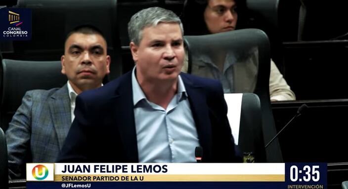 Juan Felipe Lemos, congresita del partido de oposición al gobierno.