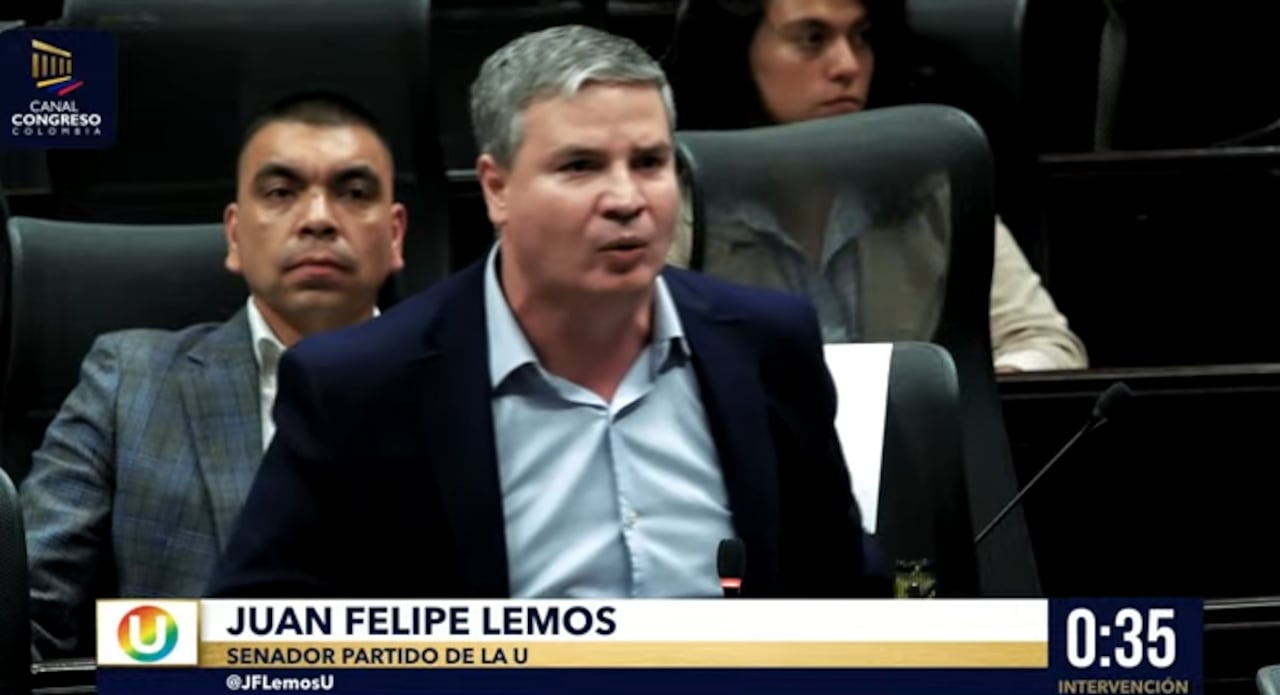 Juan Felipe Lemos, congresita del partido de oposición al gobierno.