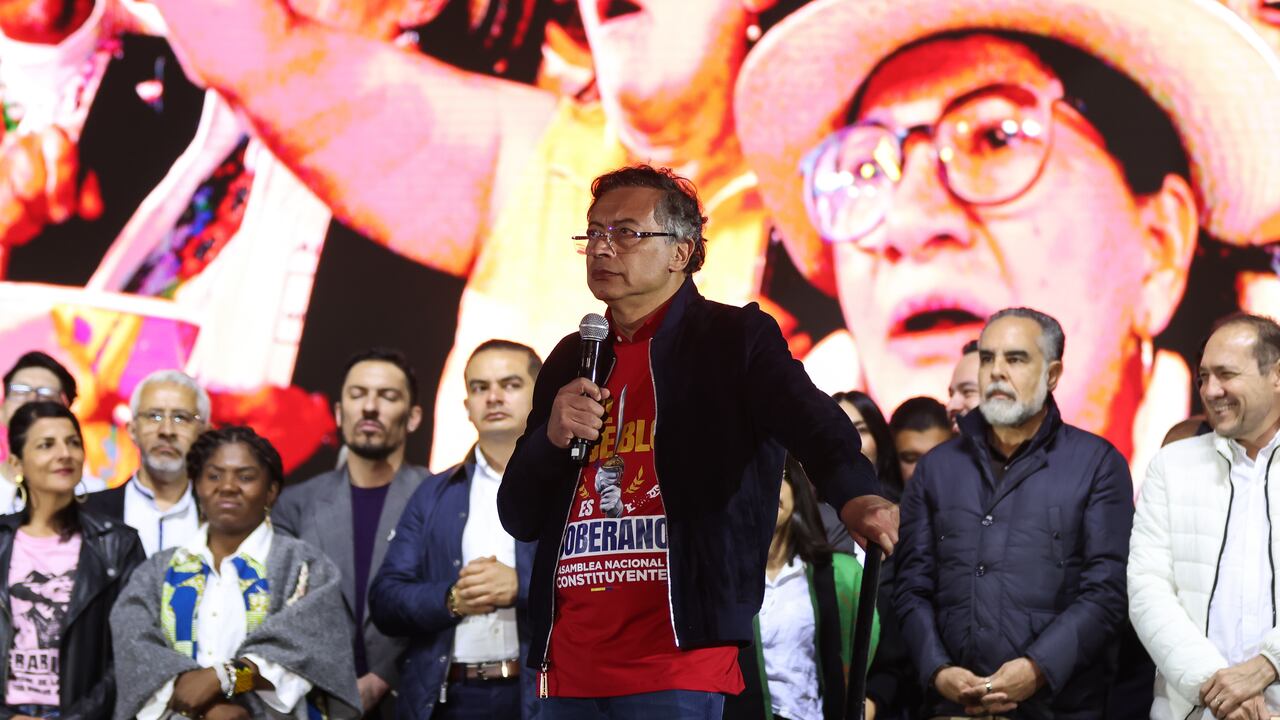 El presidente Gustavo Petro en la Plaza de Bolívar.