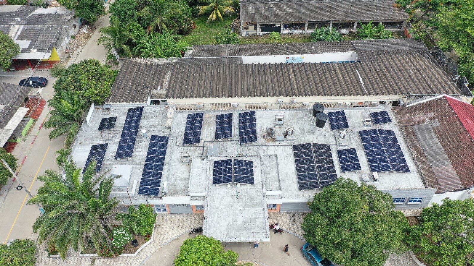 Una de las edificaciones públicas con energía renovable.