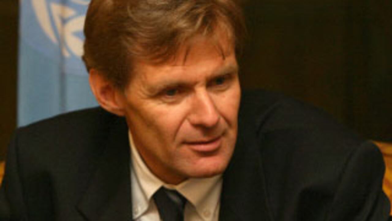 Jan Egeland es un viejo conocido de Colombia. Desde los 19 años, cuando vno por primera vez, se declara un enamorado del país