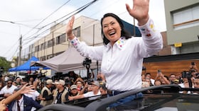 La candidata Keiko Fujimori, del partido Fuerza Popular, habló tras finalizar el escrutinio en Perú.