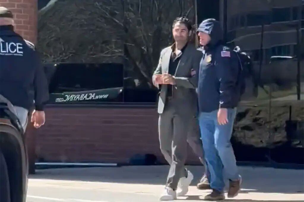 El estudiante y activista pro palestino fue detenido por las autoridades migratorias antes de entrar a su entrevista para obtener la ciudadanía.