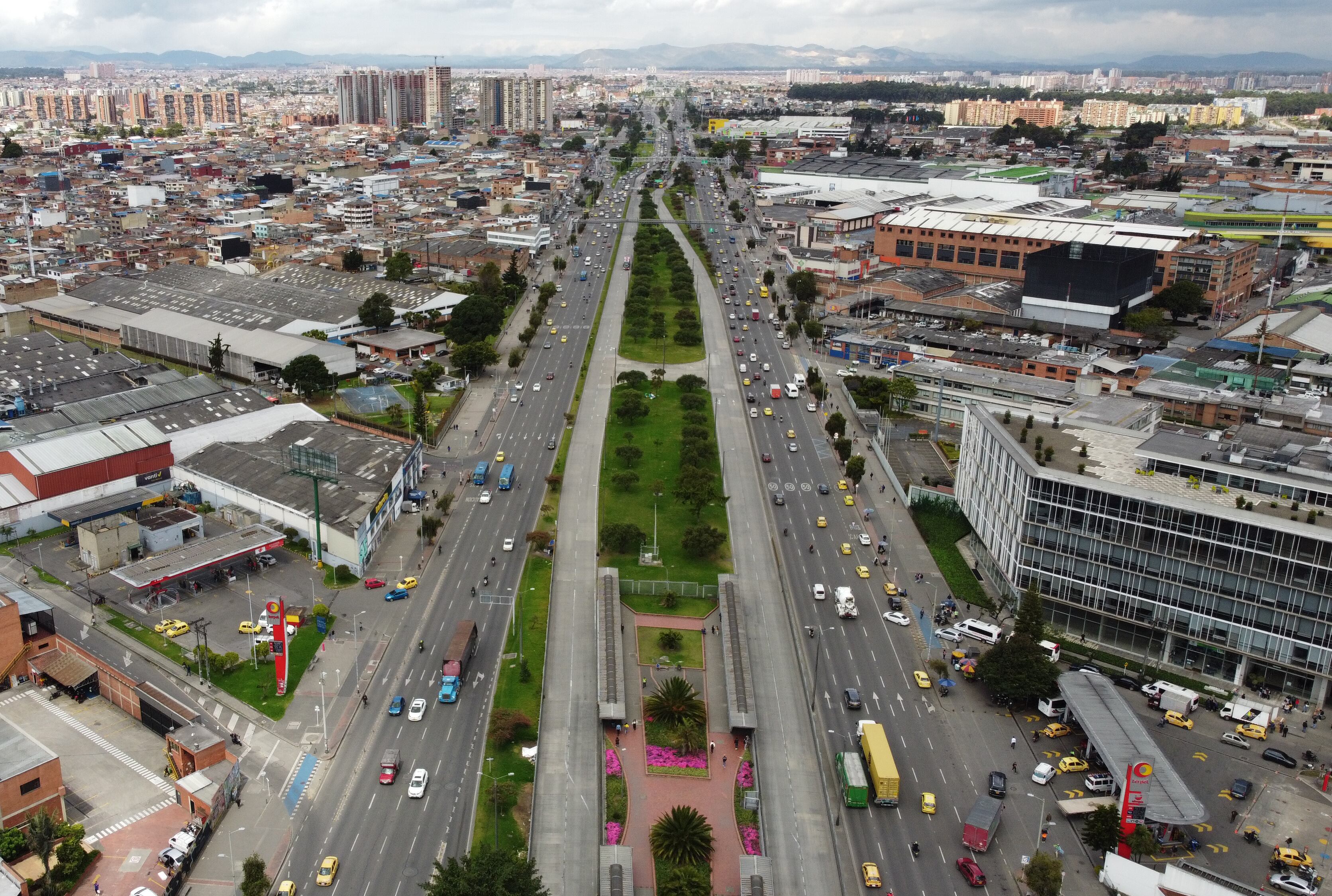 Transmilenio avenida de las Américas
Bogotá octubre 2 del 2022
Foto Guillermo Torres Reina / Semana