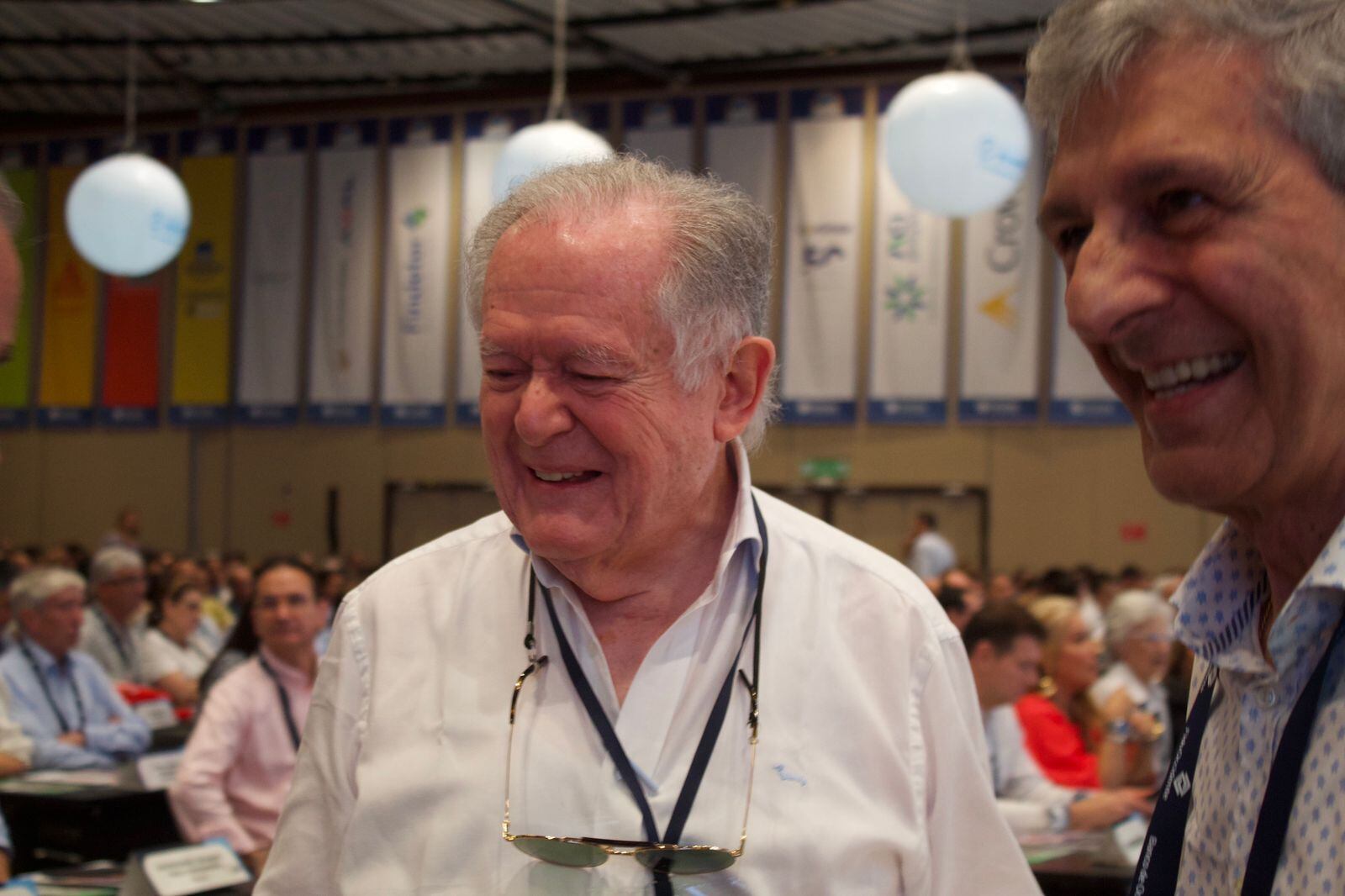 Luis Carlos Sarmiento Angulo.