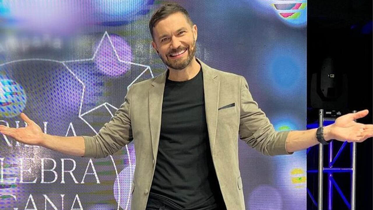 El actor y presentador tuvo que buscar ayuda para no afectar a sus visitantes. Foto: Instagram @jossenarvaezm.