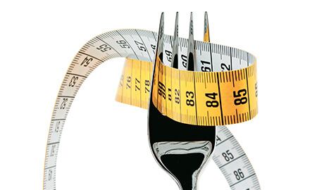 Comer al 80 % significa que hay que acostumbrarse a comer para saciar el hambre y no hasta que el cuerpo esté lleno,