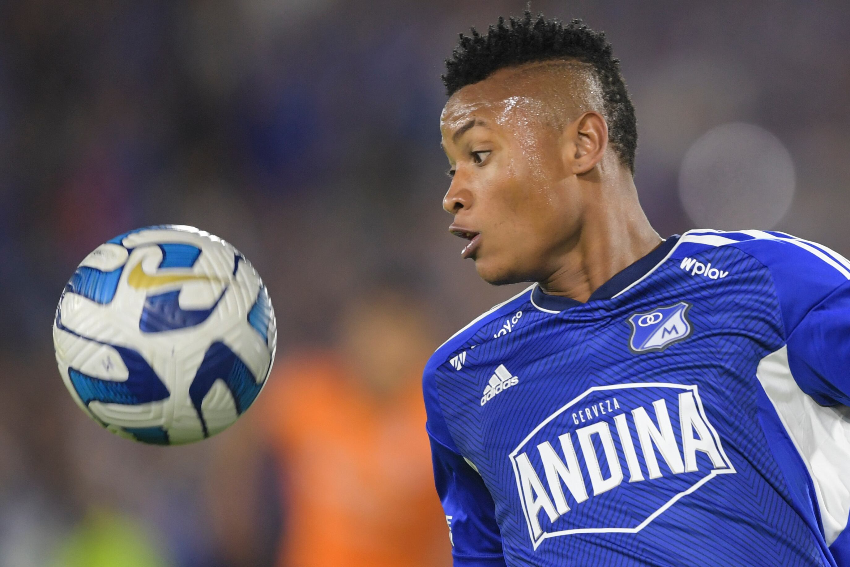 Óscar Cortés con Millonarios