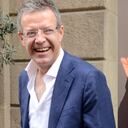 Acusan al padre de Piqué de haber ordenado sacar todo lo que estaba en la antigua casa de Shakira.