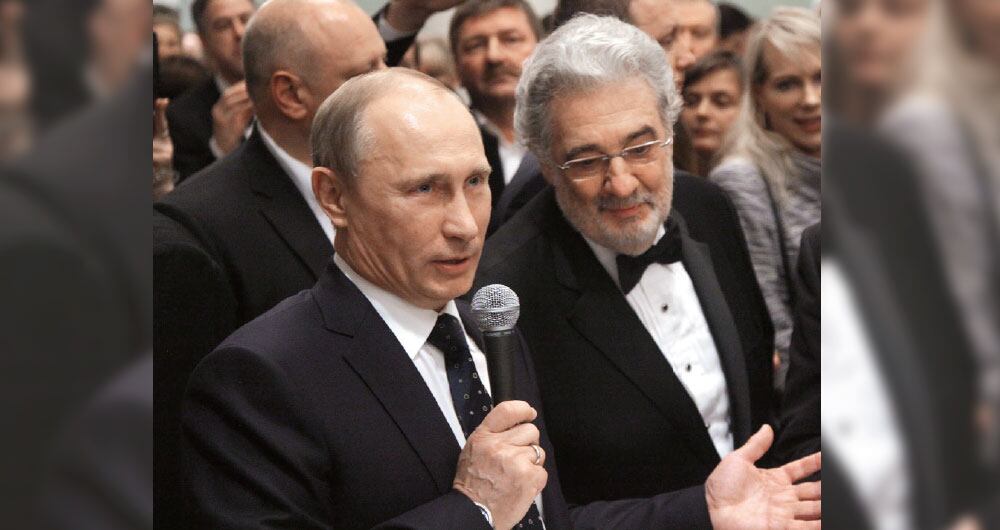 La semana pasada dio una entrevista en la que de nuevo negó las acusaciones. Nadie se lo cree y constituye otra de sus salidas públicas en falso. La amistad cercana con Vladímir Putin tampoco le sirve mucho ante la opinión pública actualmente. 