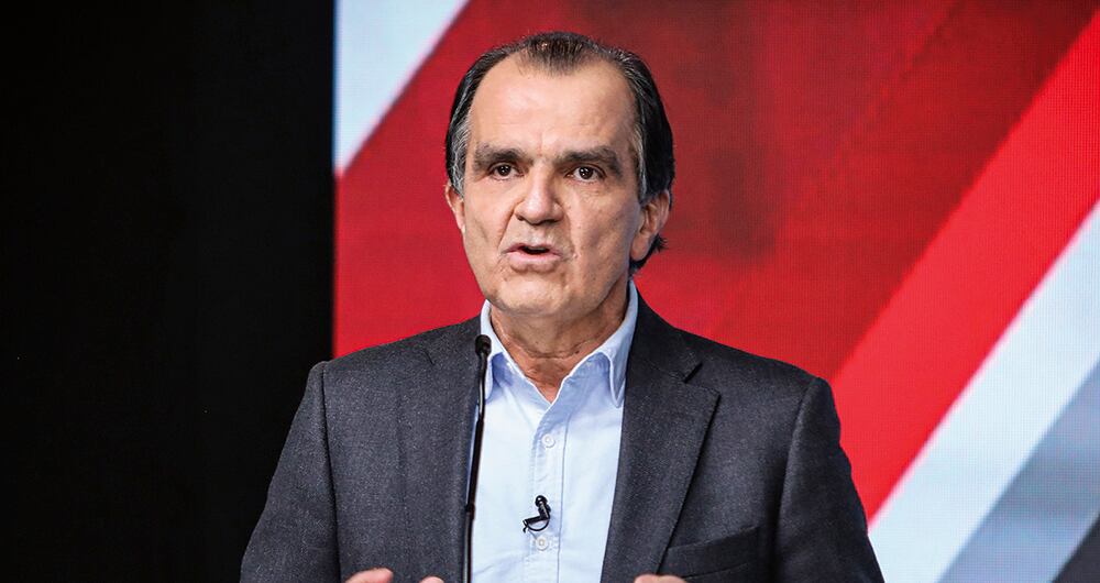 Se desempeñó como Ministro de Hacienda en el segundo período de gobierno de Álvaro Uribe Vélez hasta el 7 de agosto de 2010.