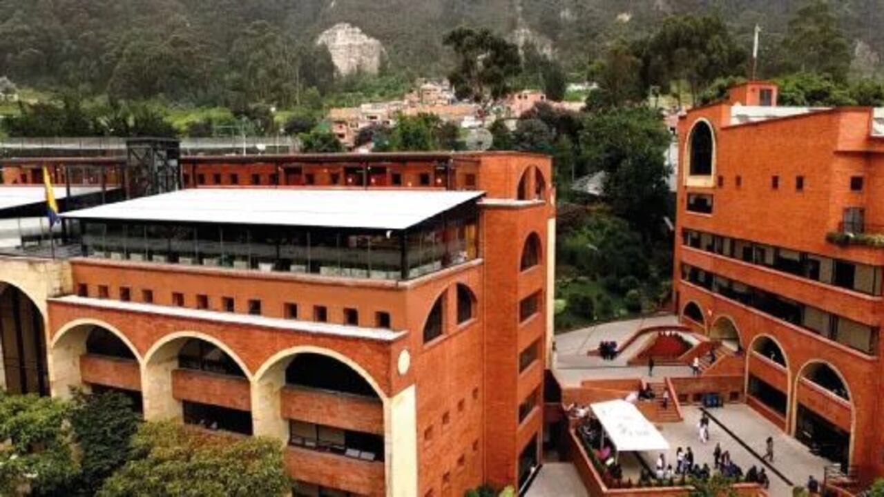 Los docentes seleccionados para esta iniciativa comenzarán sus actividades académicas en el primer semestre de 2024.