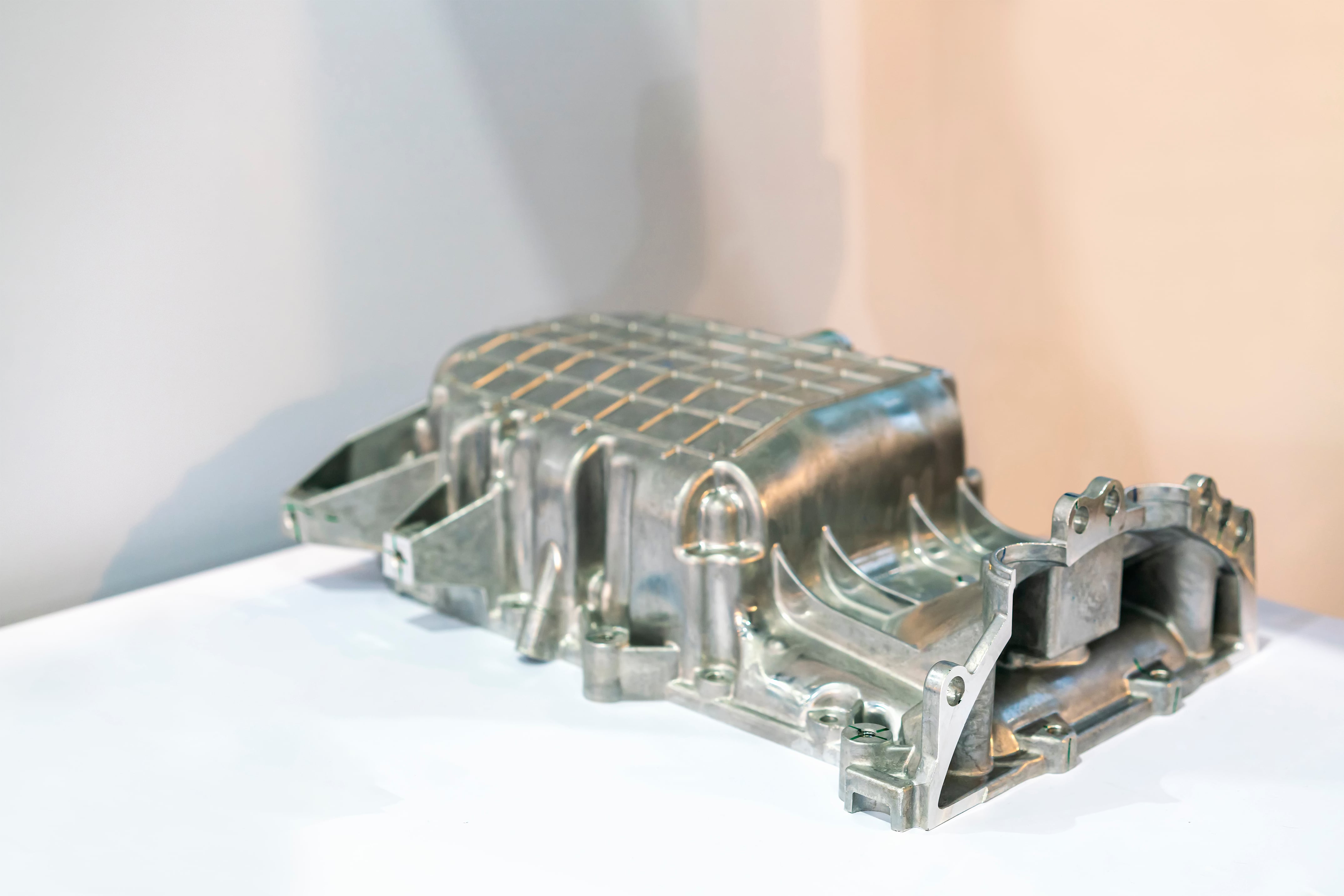 El cárter es una de las partes que ayuda a la correcta operación del motor de un vehículo.