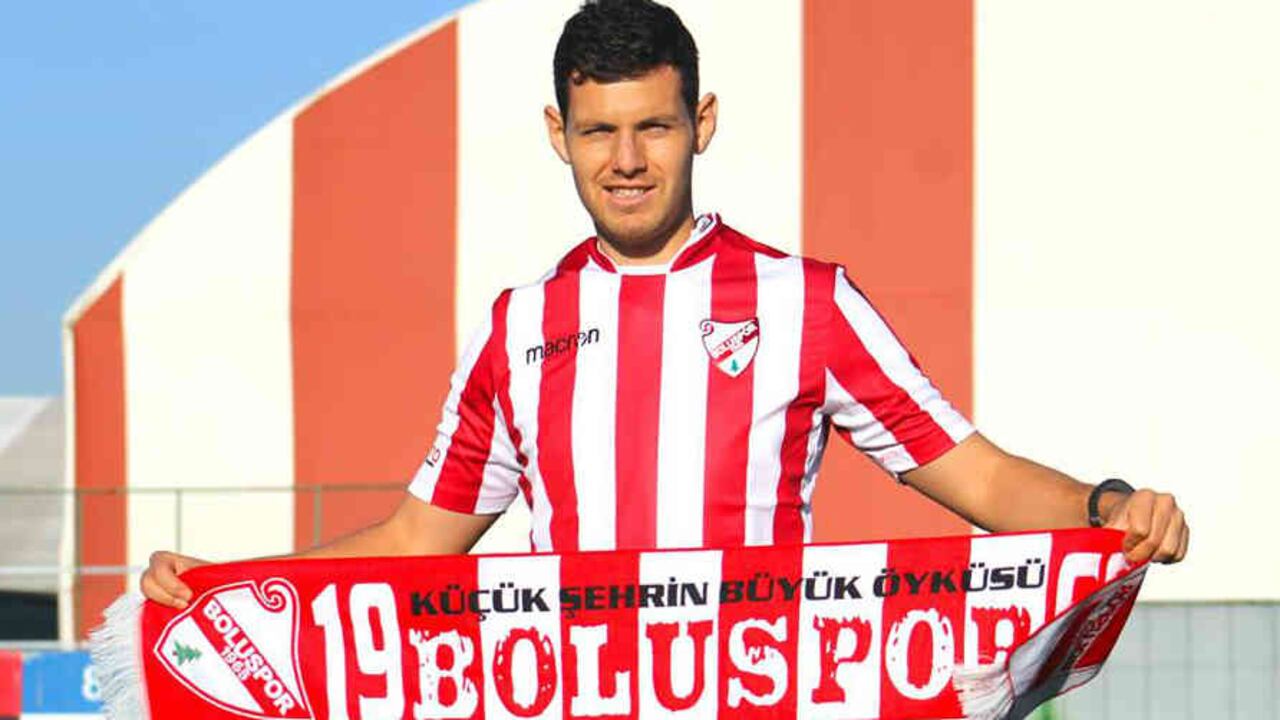 Pedro Franco fue presentado por su nuevo equipo