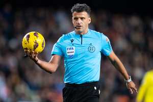 Gil Manzano pitará la final de la Supercopa entre el Barcelona y el Real Madrid.