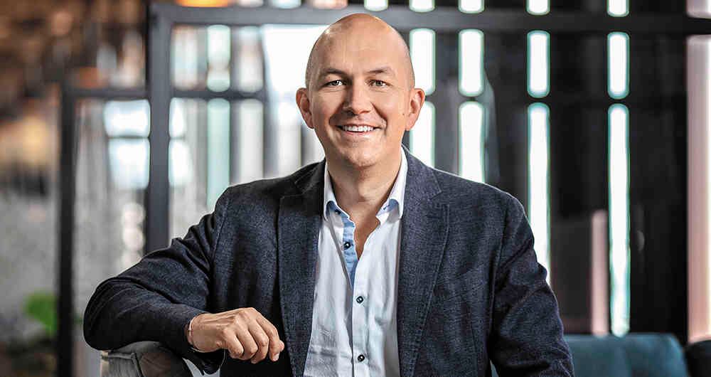 Para la empresa, el país debe avanzar en materia de conectividad y formación de talento bilingüe.