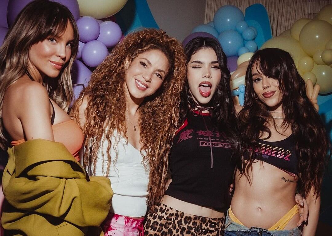Shakira invitó a Greeicy, Farina, Belinda y Danna a su fiesta de solteras