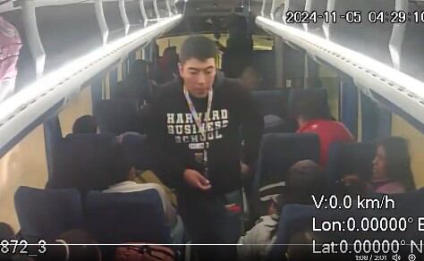 Sujeto que perpetró robo en bus intermunicipal de Bogotá quedó captado en video