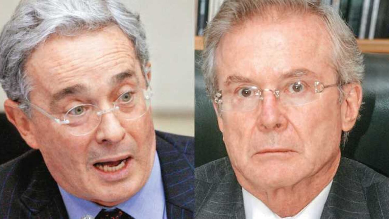 Álvaro Uribe y Pedro Juan Moreno se distanciaron cuando el presidente no le aceptó ser el zar único de la seguridad. Pero aunque este último criticó al gobierno nunca atacó a su antiguo amigo.