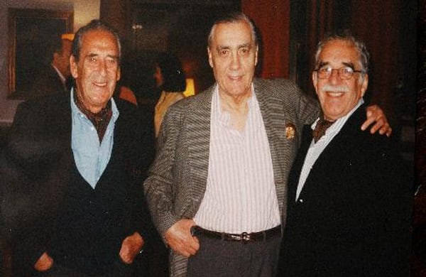 Alvaro Castaño, Julio Mario Santo Domingo y Gabriel García Márquez.