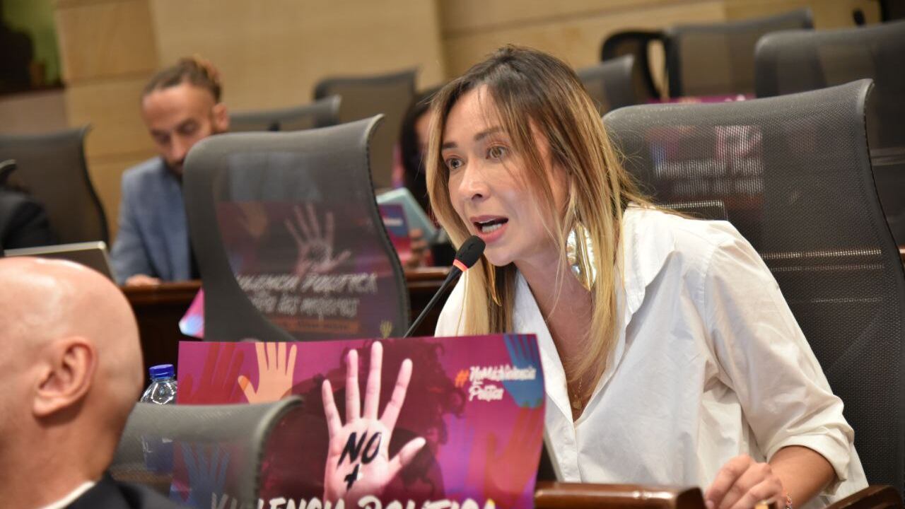 La representante Katherine Miranda es autora de la iniciativa.