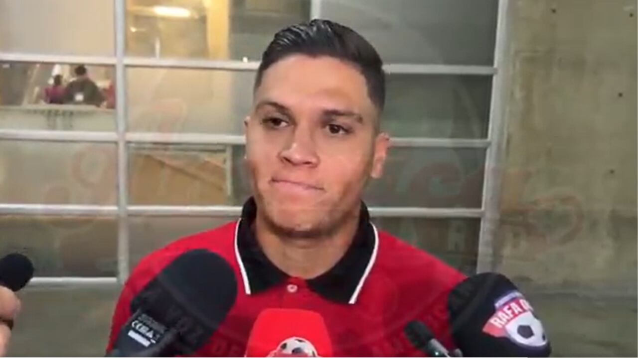 Juanfer Quintero con los colores del América de Cali.