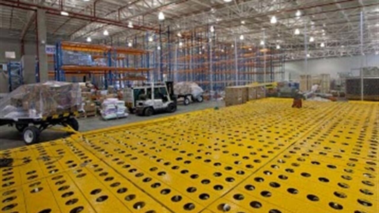 Lanco, junto a su socio estratégico Transoceánica, inauguran en Bogotá la bodega más moderna de la región.