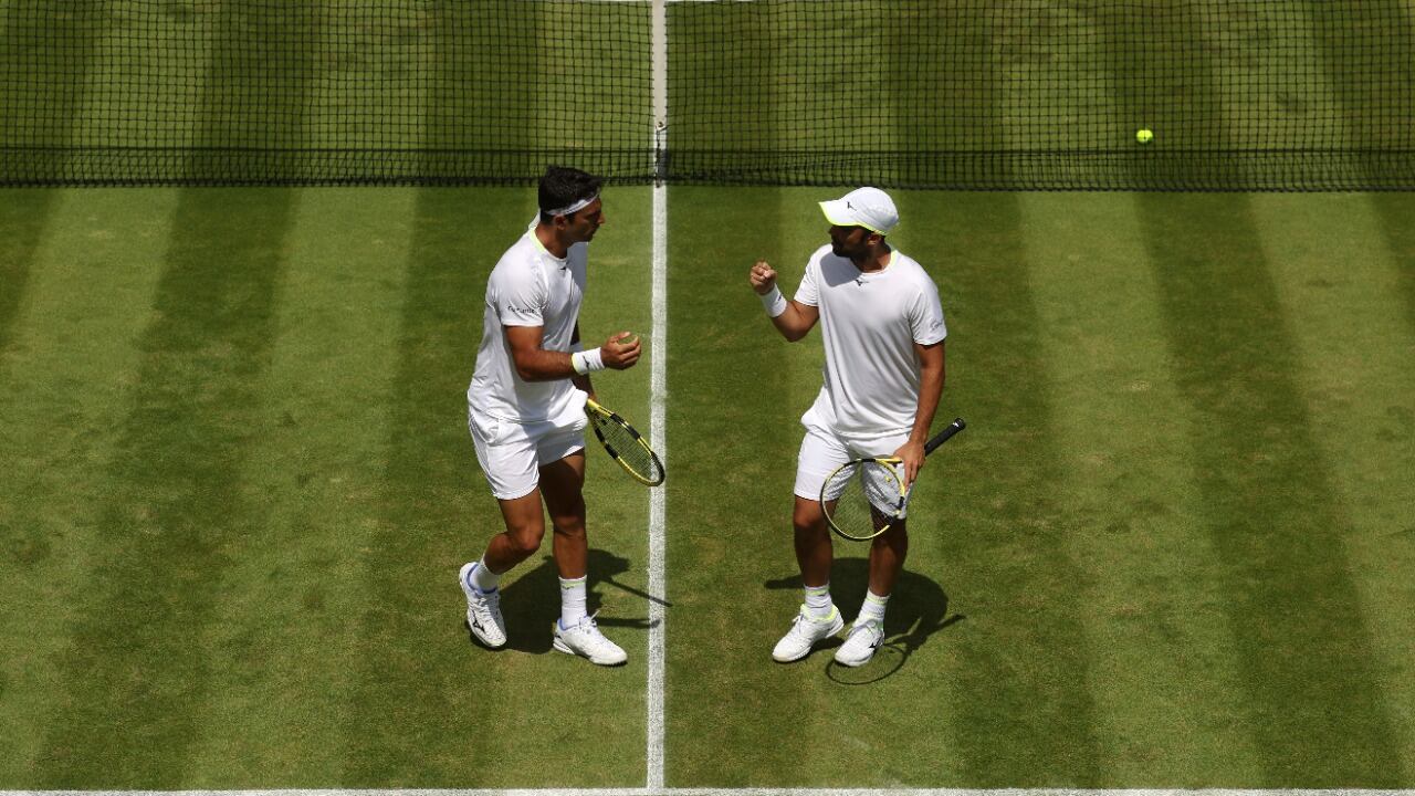 Juan Sebastián Cabal y Robert Farah avanzan a cuartos de final de Wimbledon