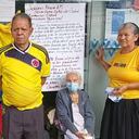 Se encadena en las instalaciones de la Nueva EPS en Cúcuta