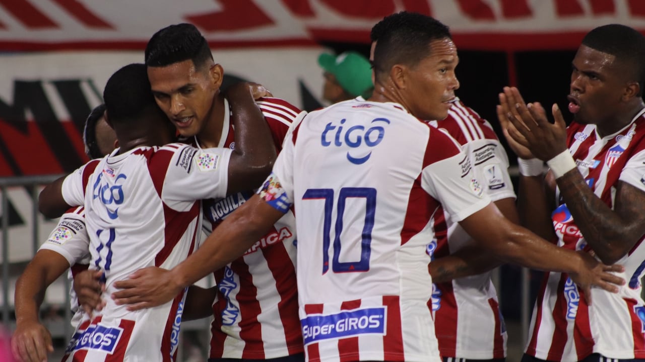 Bogotá. Julio 31 de 2023. Junior enfrenta al Atletico Bucaramanga en juego válido por la fecha 3 de la liga BetPlay II en el Estadio Metropolitano de Fútbol Roberto Meléndez. (Colprensa - Jairo Kasssiani)