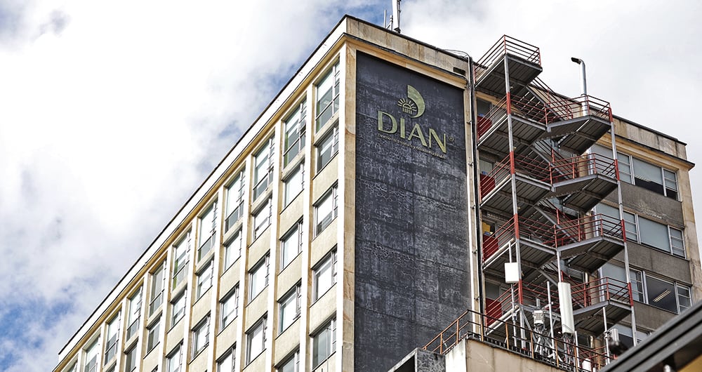    En el piso 13 del edificio donde funciona la Dian queda ubicada la oficina de Anticipación de la Presidencia. Cuenta con sofisticados equipos de inteligencia.