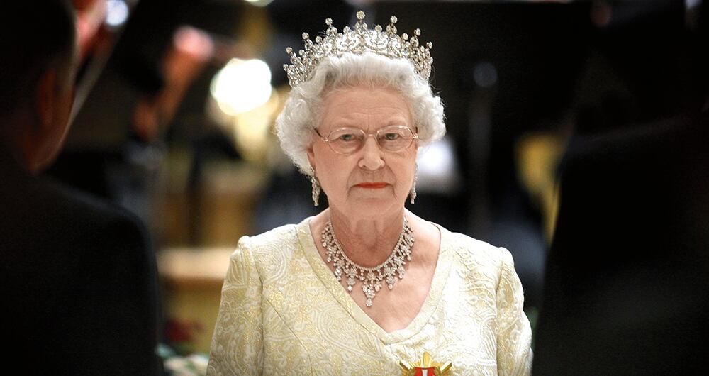  El servicio y abnegación de Camilla hicieron que la reina le diera el visto bueno al reconocimiento de su nuera como reina consorte una vez ella fallezca. 